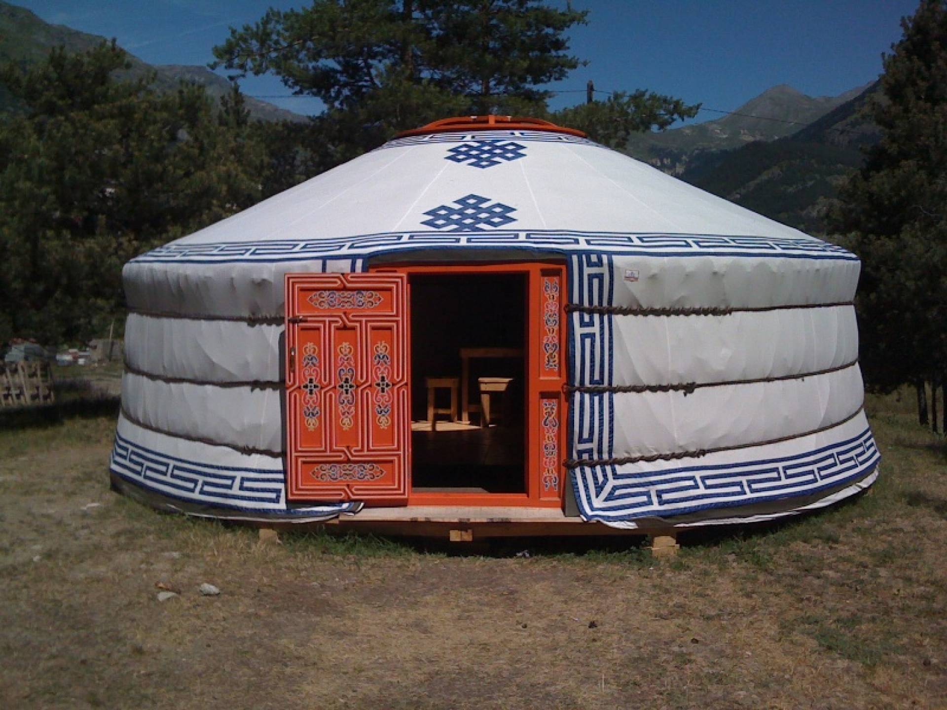 Grande yourte Yourte RhôneAlpes (AuvergneRhôneAlpes) hebergement