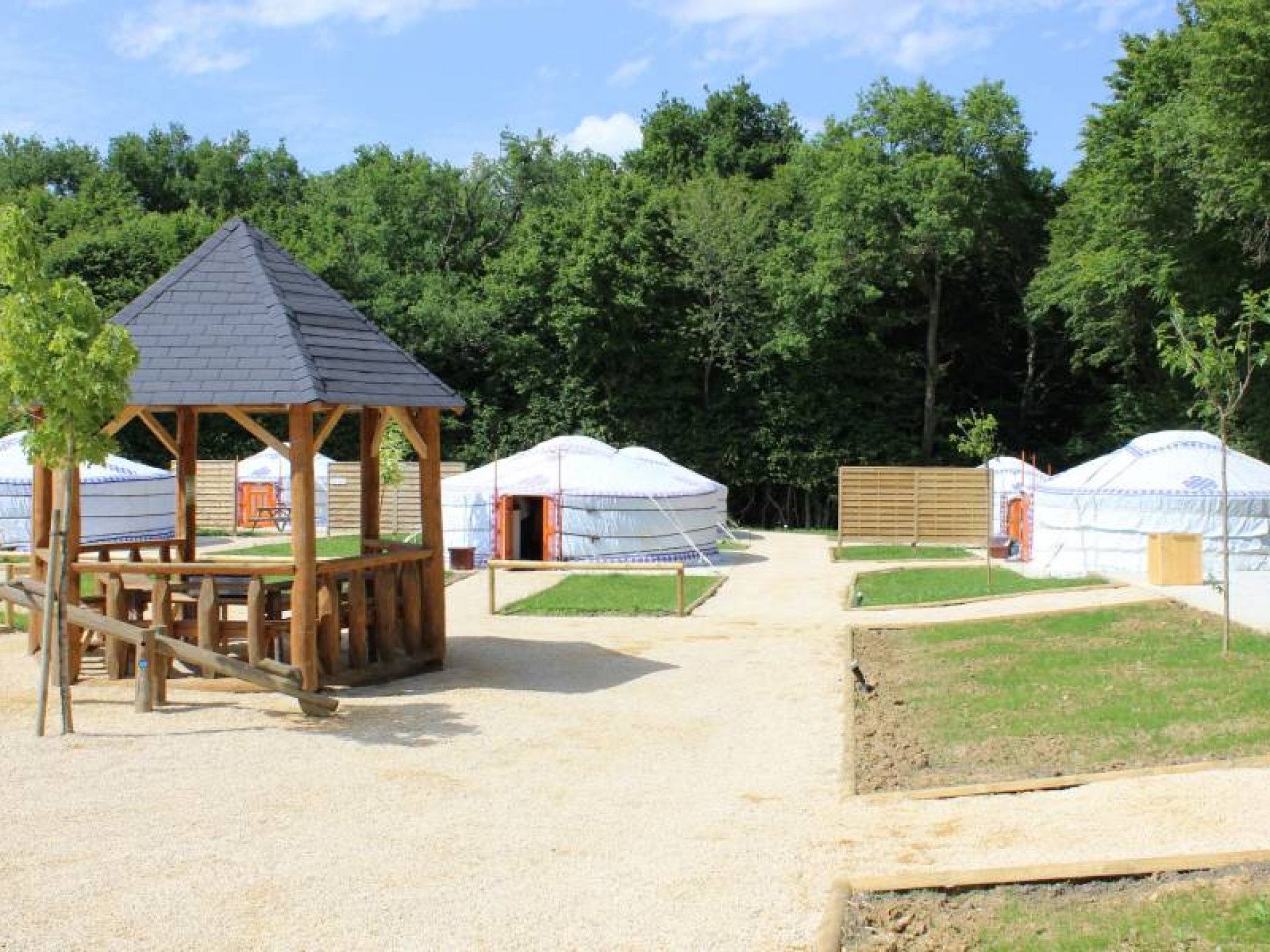 Mongole n°3 7 personnes Yourte PoitouCharentes (Nouvelle Aquitaine) hebergement insolite