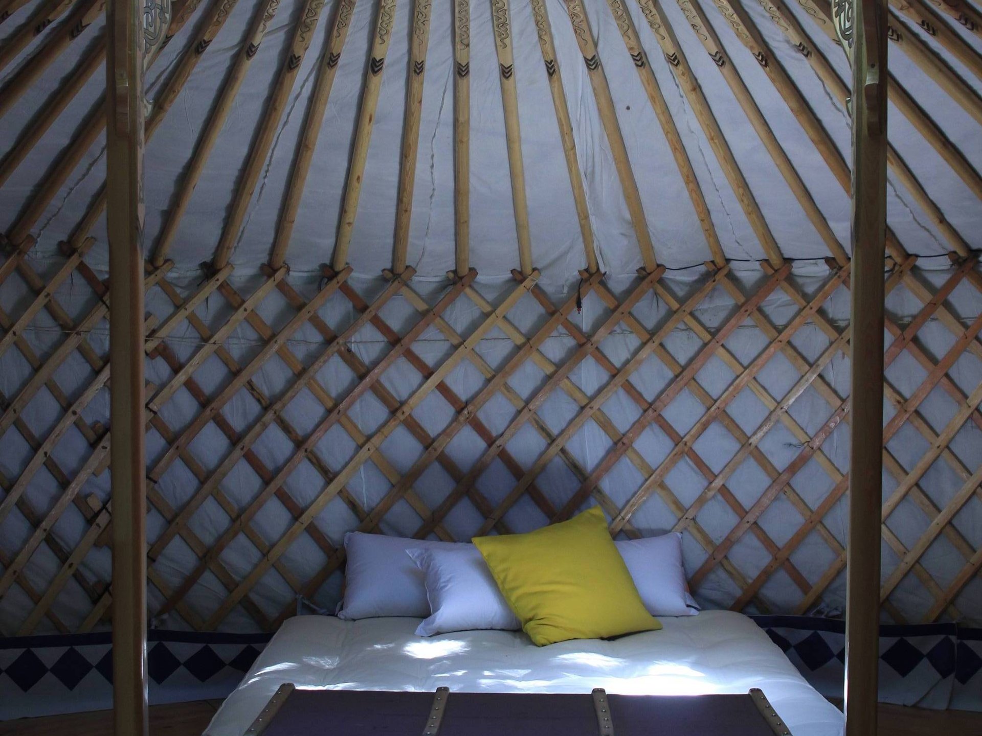 Mongole Ô Bois Dormant Yourte NouvelleAquitaine hebergement insolite dormir bulle