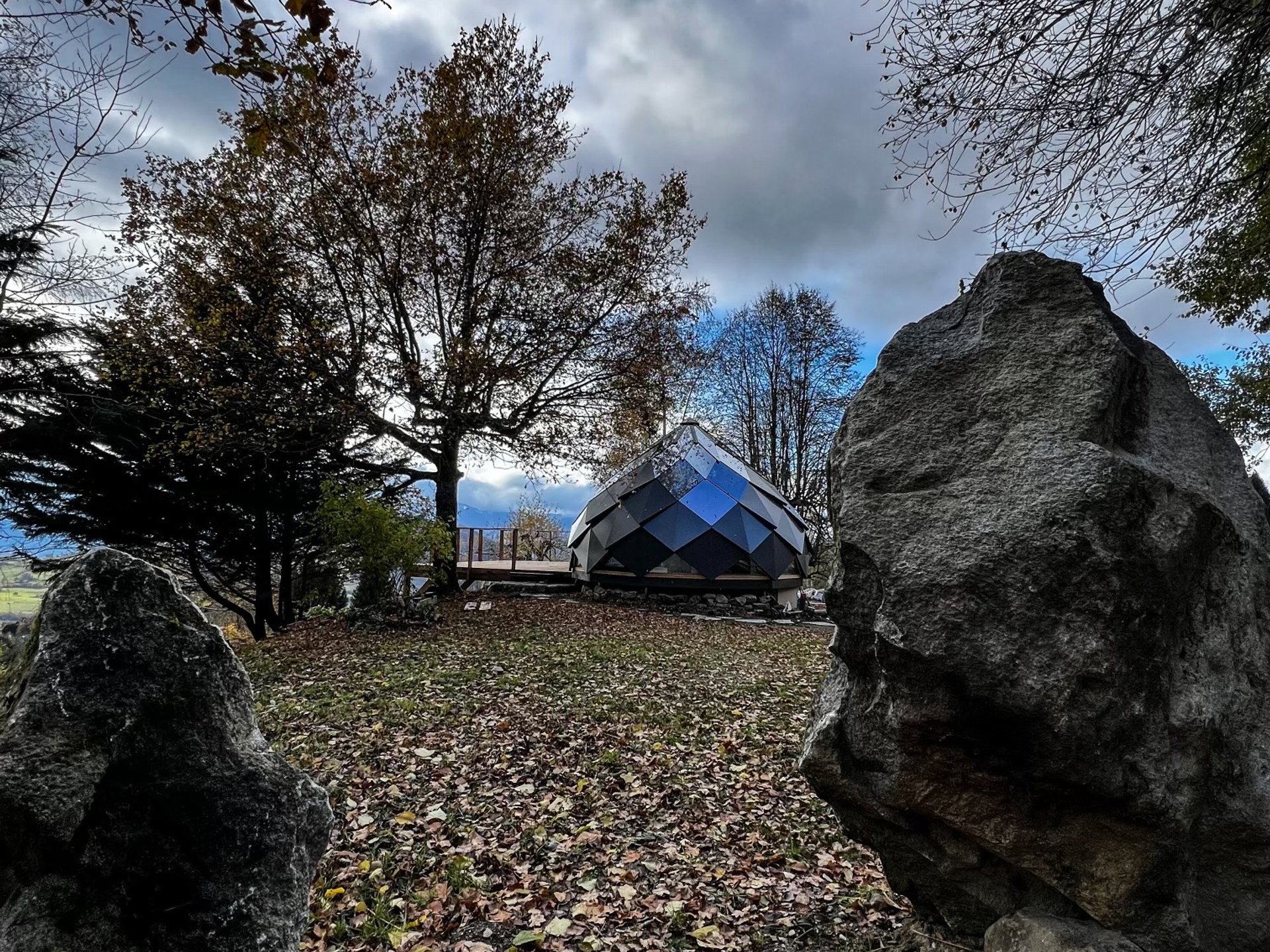 Zome jacuzzi et sauna privatif - Zome Auvergne-Rhône-Alpes ...
