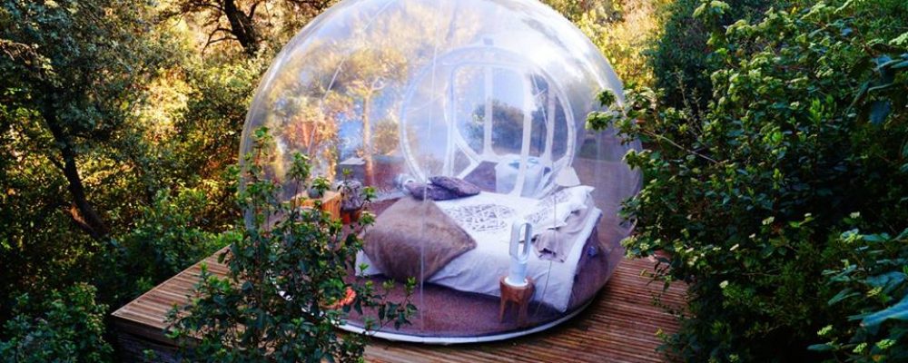 Dormir dans bulle transparente pour une nuit ou un week-end