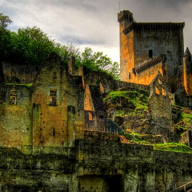 Au cœur du mystère, une nuit dans un château hanté