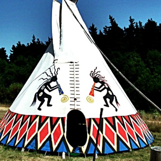 Un séjour dépaysant au pays des Indiens (Tipi)